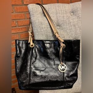 Michael Kors Black Tote Bag🤩❤️